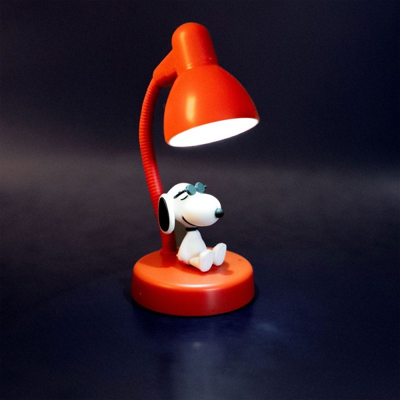 BLUE SKY STUDIOS PEANUTS SNOOPY MINI LED LIGHT WITH FIGURE BLUE SKY STUDIOS PEANUTS SNOOPY MINI LED LIGHT WITH FIGURE