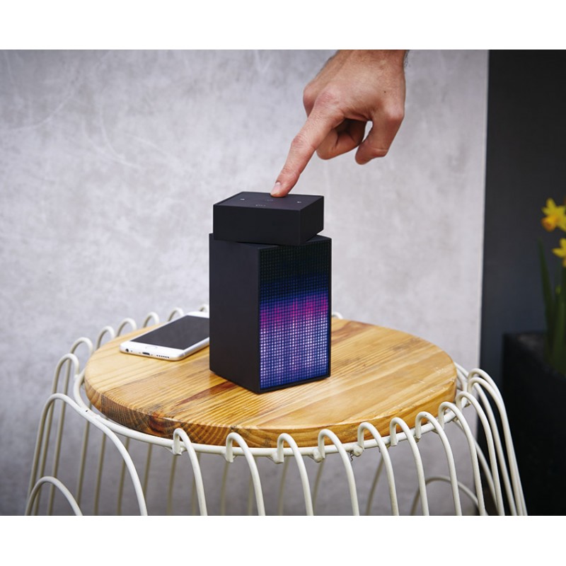 BT12 WIRELESS LUMINOUS BLUETOOTH SPEAKER BT12 WIRELESS LUMINOUS BLUETOOTH SPEAKER
