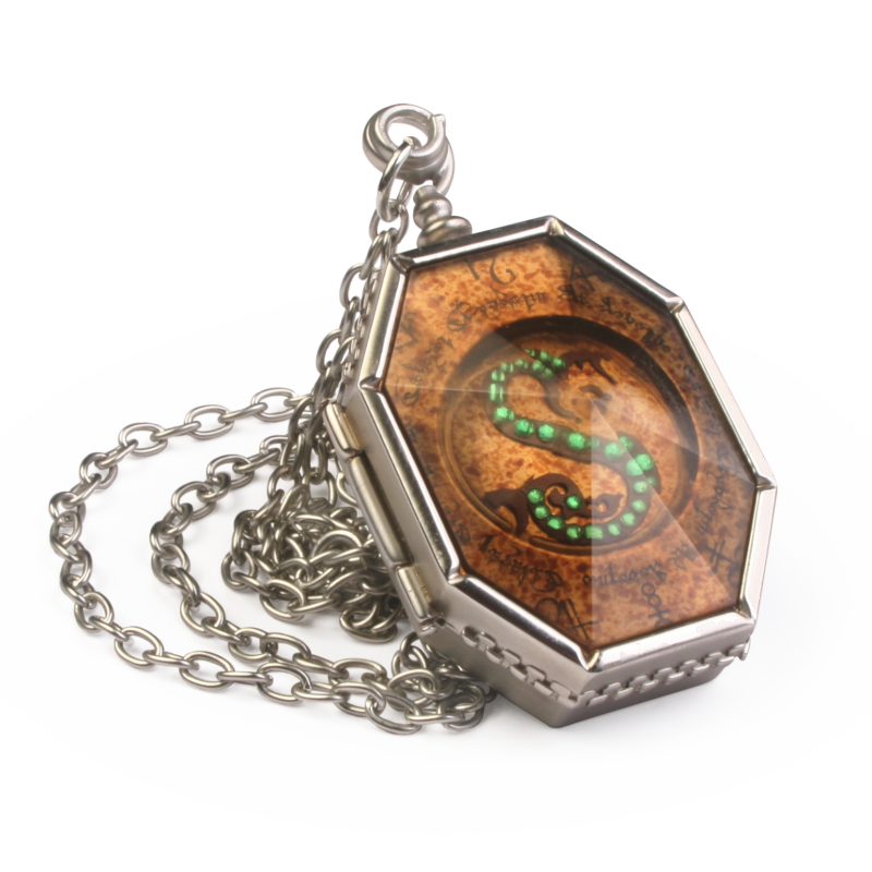 NOBLE COLLECTIONS HARRY POTTER SALAZAR SLYTHERIN LOCKET (HORCRUX) REPLICA NOBLE COLLECTIONS HARRY POTTER SALAZAR SLYTHERIN LOCKET (HORCRUX) REPLICA