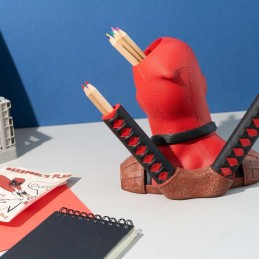 GRUPO ERIK MARVEL DEADOOL RESIN PEN HOLDER