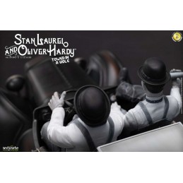 LAUREL AND HARDY ON FORD T 1/12 STATUA FIGURE INFINITE STATUE