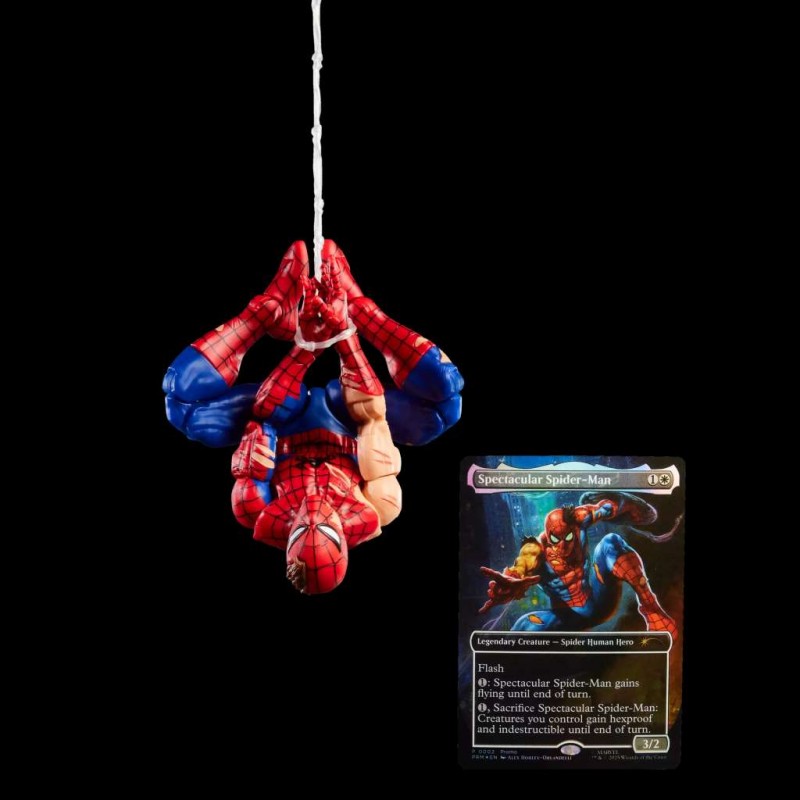 MARVEL LEGENDS X MAGIC THE GATHERING SPIDER-MAN BATTLE DAMAGED ACTION FIGURE HASBRO