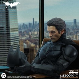 MEZCO TOYS BATMAN THE DARK KNIGHT ONE:12 COLLECTIVE SERIES 17CM ACTION FIGURE