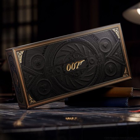 JAMES BOND 007 POKER PLAYING CARDS BOX GOLD EDITION SET 3 MAZZI