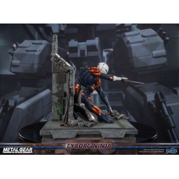 METAL GEAR SOLID CYBORG NINJA GRAY FOX STATUA FIGURE FIRST4FIGURES