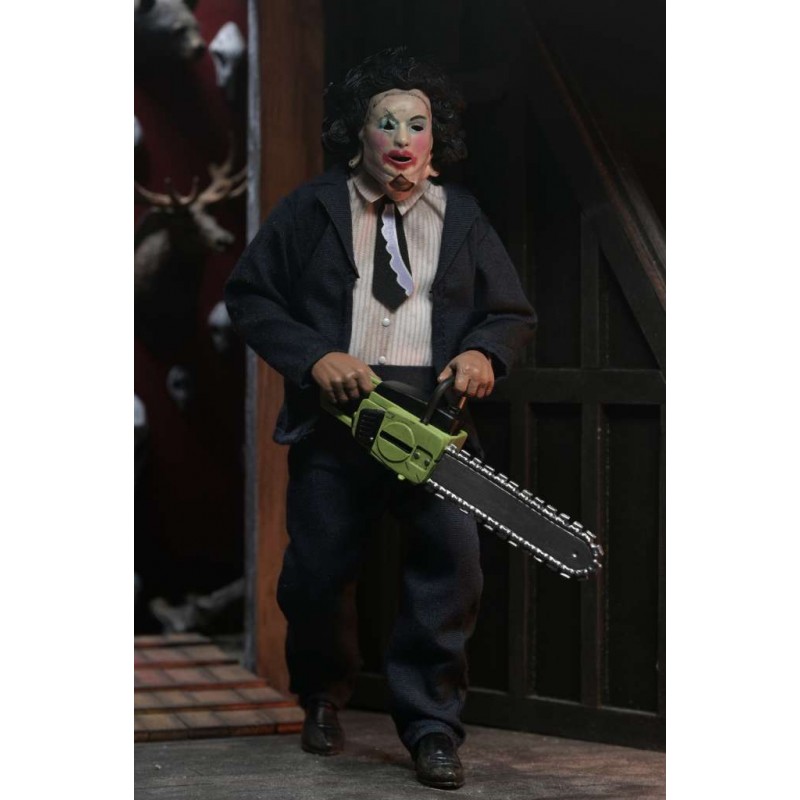THE TEXAS CHAINSAW MASSACRE LEATHERFACE PRETTY WOMAN ACTION FIGURE NECA THE TEXAS CHAINSAW MASSACRE LEATHERFACE PRETTY WOMAN ACTION FIGURE NECA