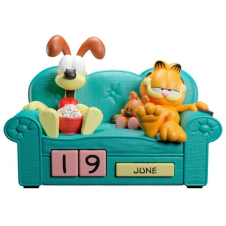 GARFIELD PERPETUAL CALENDAR FIGURE