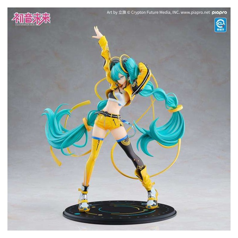 KAIYODO HATSUNE MIKU 17TH ANNIVERSARY VERSION 1/7 SCALE FIGURE STATUE