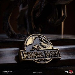 JURASSIC PARK RAPTORS AT THE KITCHEN DOOR ART SCALE 1/10 STATUA FIGURE IRON STUDIOS