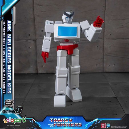 TRANSFORMERS GENERATION ONE RATCHET MODEL KIT MINI AMK ACTION FIGURE