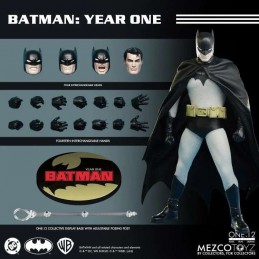 MEZCO TOYS BATMAN YEAR ONE - ONE:12 COLLECTIVE SERIES ACTION FIGURE