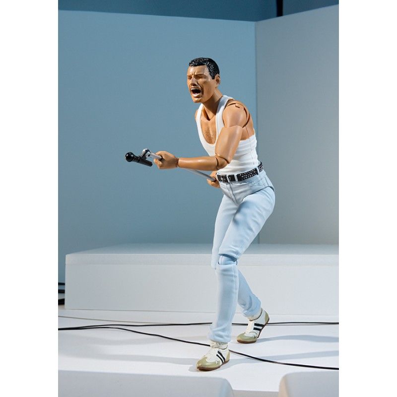 action figure freddie mercury
