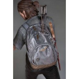DARK HORSE THE LAST OF US PART II - ELLIE WITH BOW 20CM STATUE FIGURE