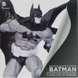 DC COLLECTIBLES BATMAN BLACK AND WHITE - BATMAN BY CARLOS D'ANDA STATUE