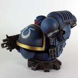 WARHAMMER 40000 ULTRAMARINE PRIMARIS BUSTO STATUA SEMIC