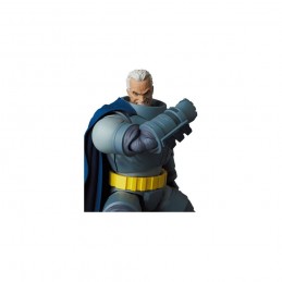 MEDICOM TOY THE DARK KNIGHT RETURNS ARMORED BATMAN MAF EX ACTION FIGURE